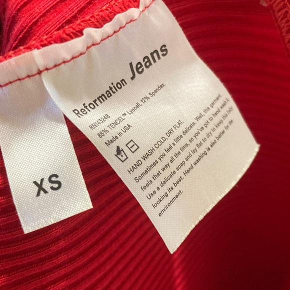 Reformation Vibrant Red Ribbed Top - Picture 4 of 4